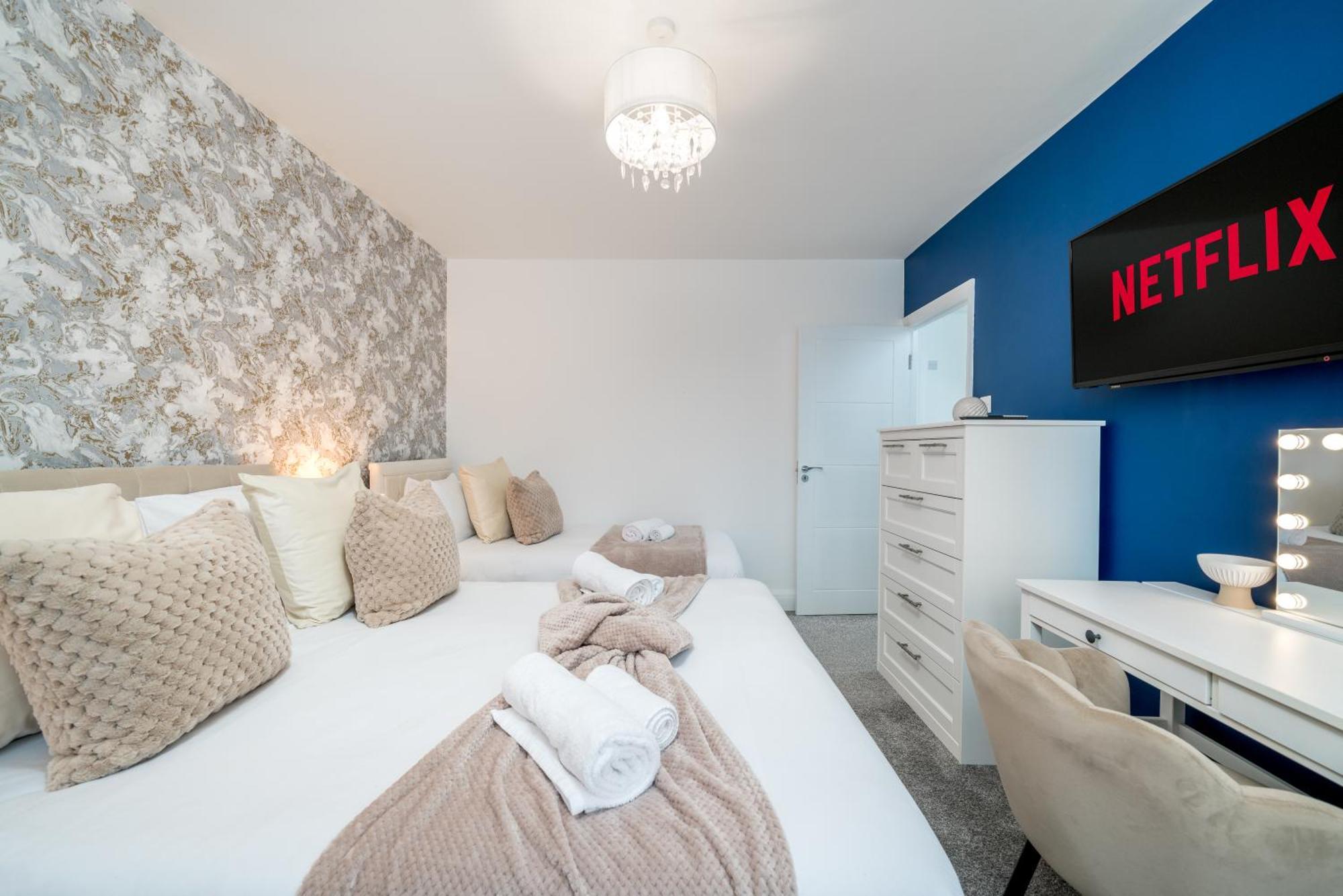 Апартаменты Lux 3Bed Near Wembley With Parking By Oceana Group - Sleeps 8 Харроу Экстерьер фото