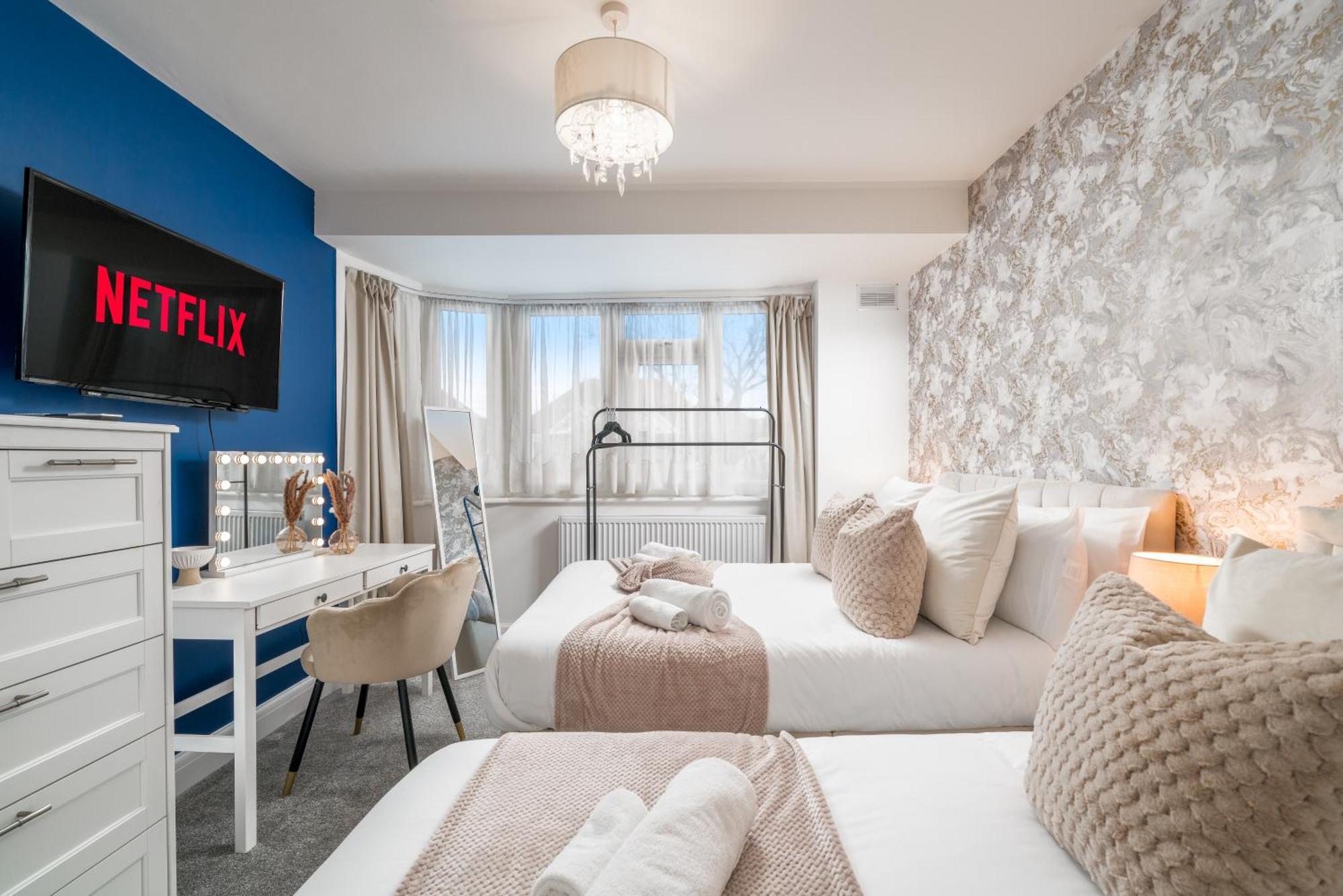 Апартаменты Lux 3Bed Near Wembley With Parking By Oceana Group - Sleeps 8 Харроу Экстерьер фото